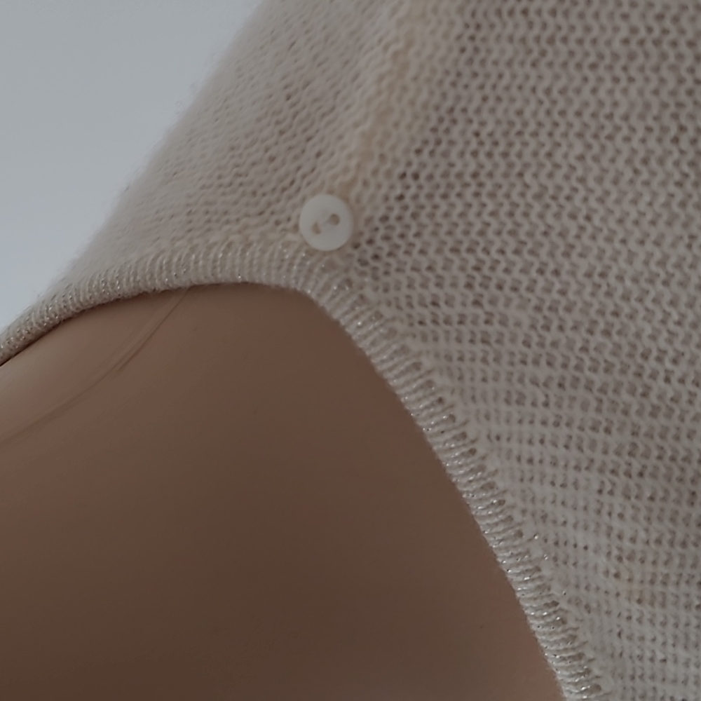Qi Women's Cashmere Wrap Cardigan - Picture 3 of 10